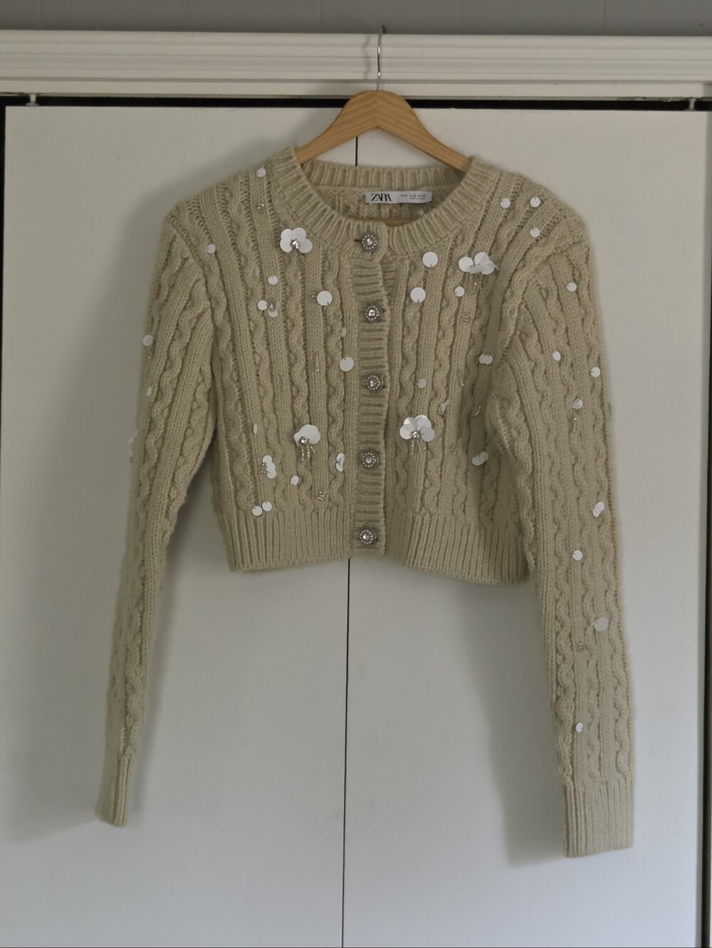 Zara Cream Sequin Cable-Knit Cropped Cardigan - Picture 2 of 5